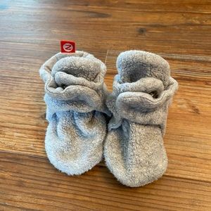 Zutano Fleece Baby Booties - Size 6 months